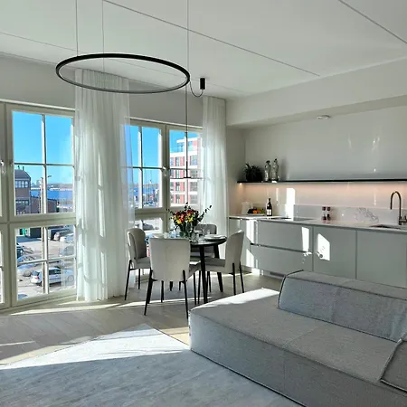 Premium Noblessner Seaside Apartment, Free Parking * Tallinn